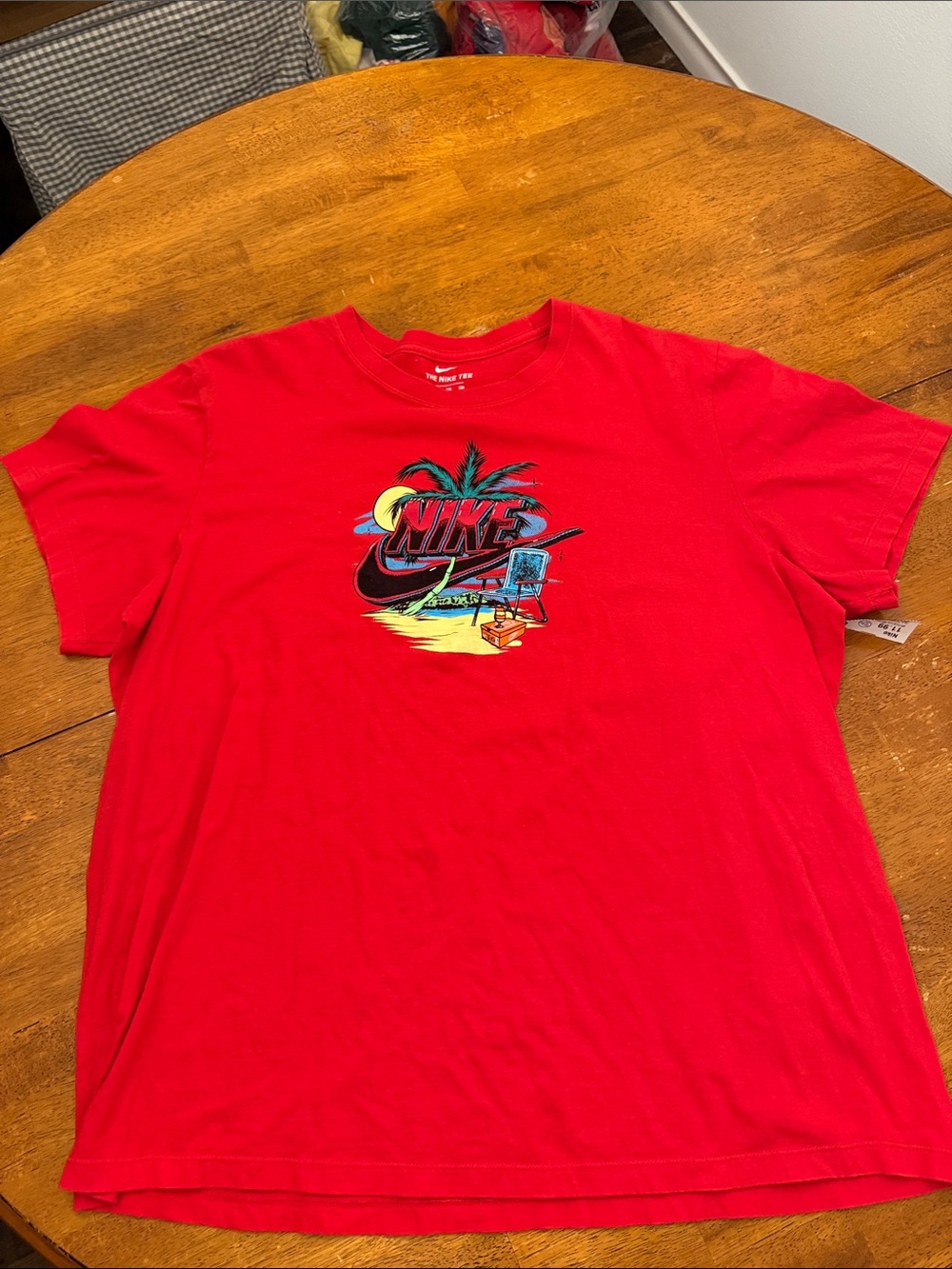 Nike Red Short-Sleeve Graphic Tee with Tropical Logo xxl